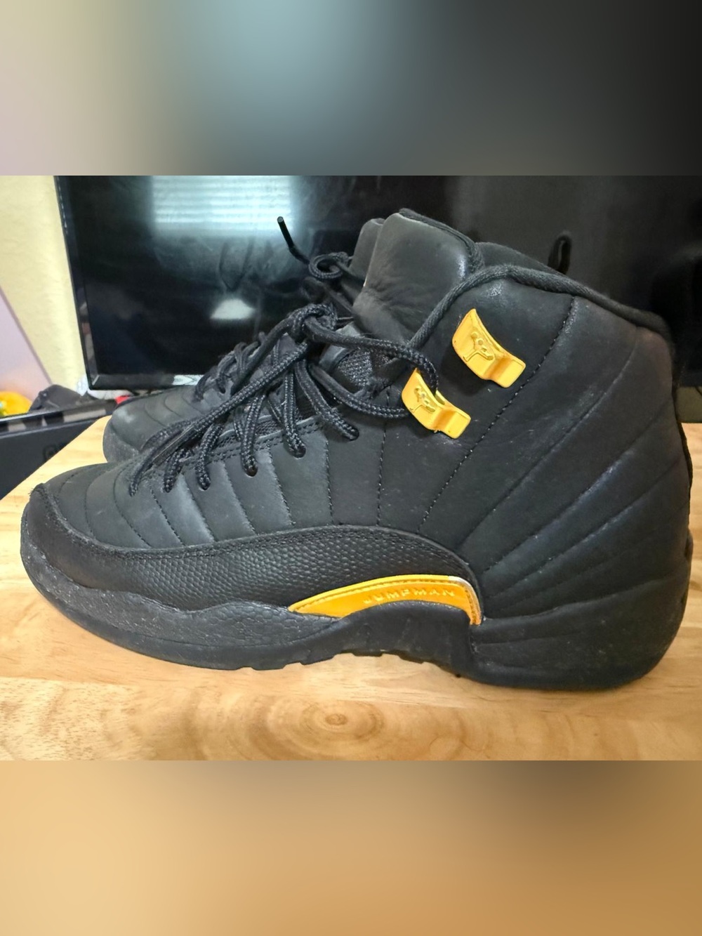 Air Jordan 12 Retro “Black Taxi”